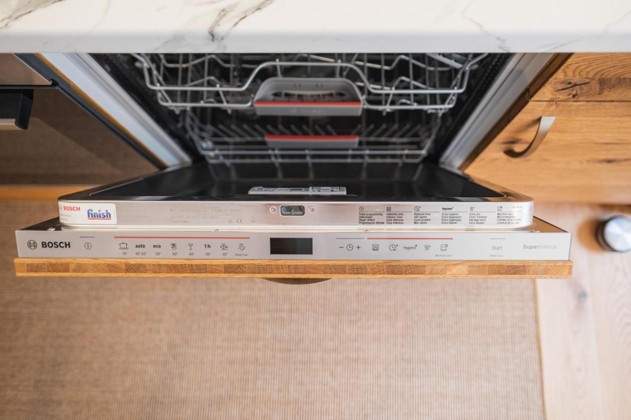 Gehobenes Ambiente In Historischer Wohnung Walting エクステリア 写真